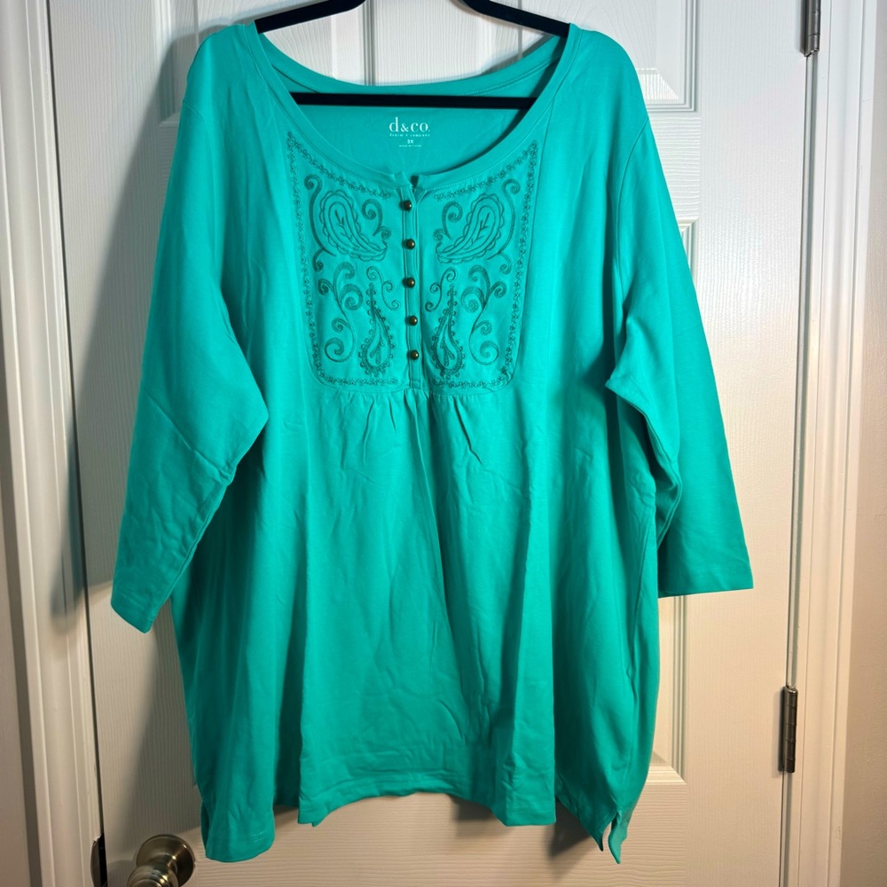 NWOT. Denim & Co. long sleeve embroidered tee. Size 3X. Turquoise blue